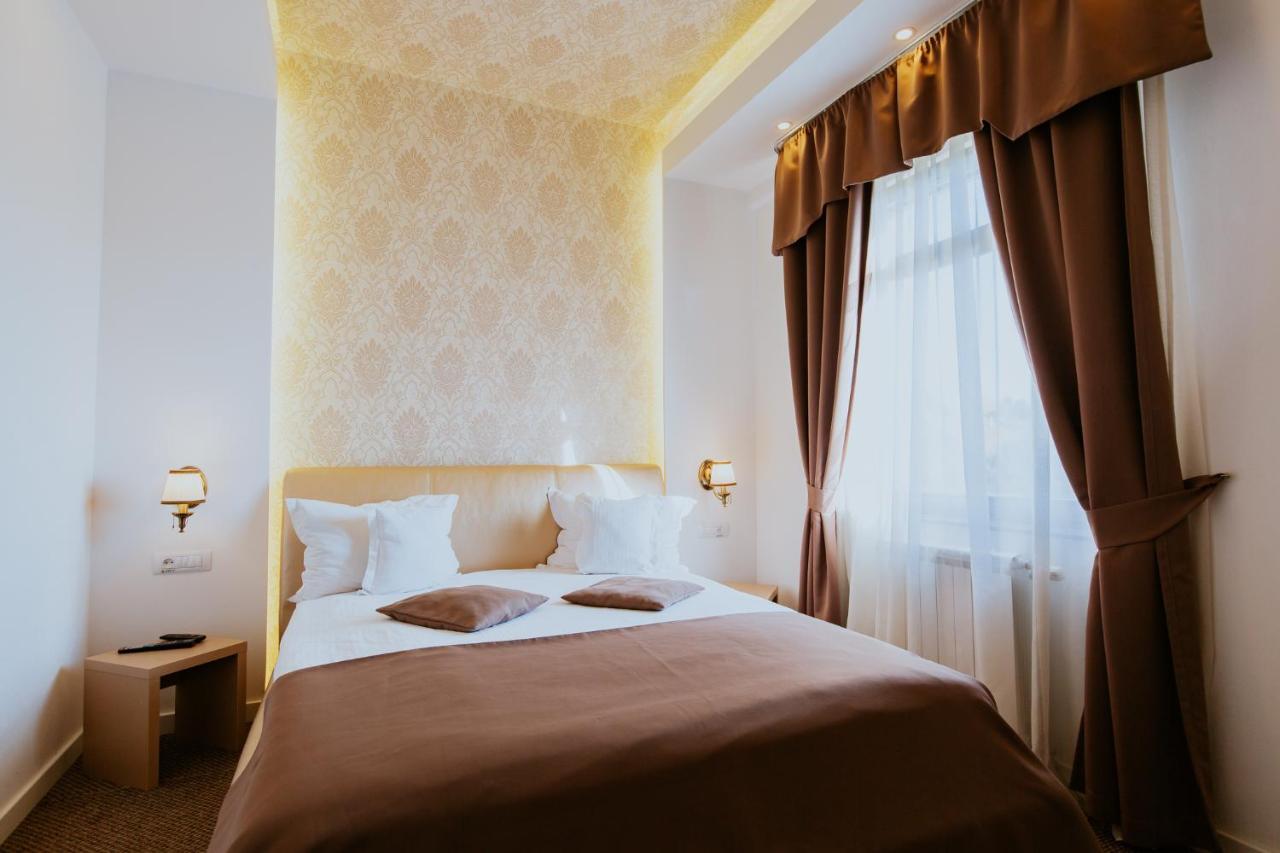 Hotel Restaurant Park ミエルクレア＝チュク エクステリア 写真